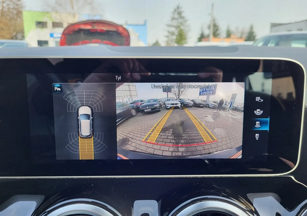 Mercedes-Benz Klasa B cena 79000 przebieg: 130000, rok produkcji 2019 z Nowa Ruda małe 137